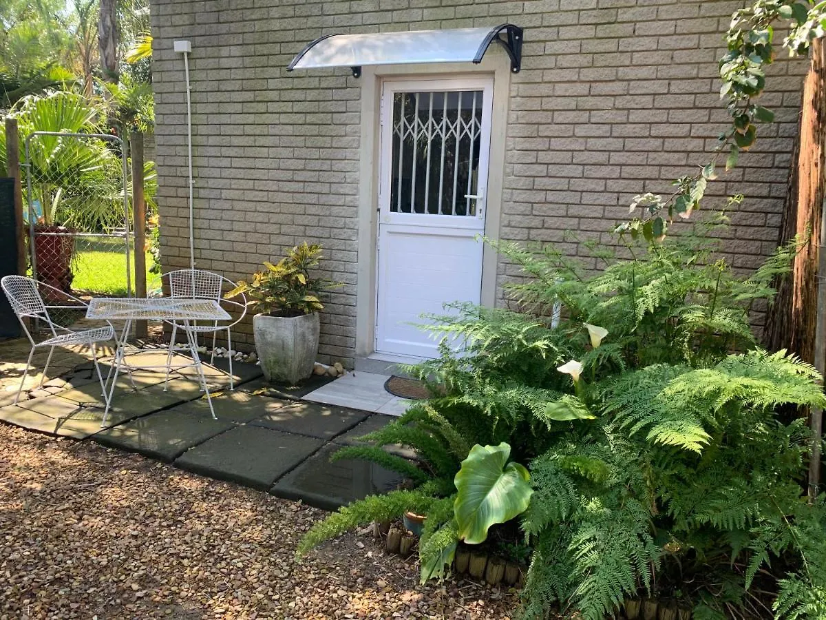 Sunflower & Moonflower Apartment Cape Town