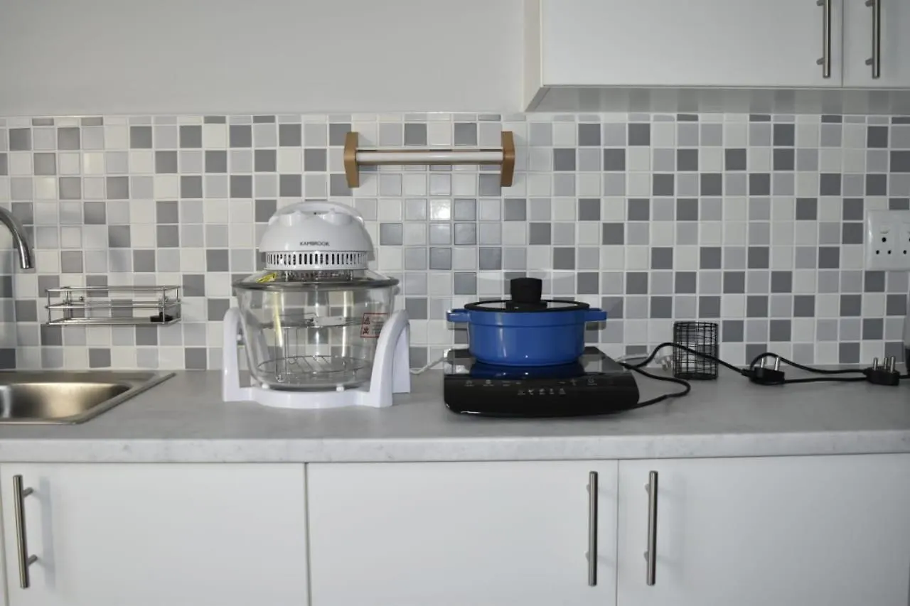 Sunflower & Moonflower Apartment Cape Town
